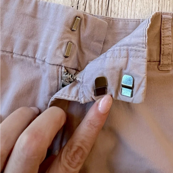 Tommy Hilfiger Lavender Shorts size 4 - Picture 5 of 9